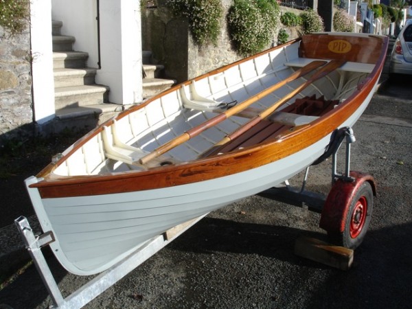 For Sale - Morgan Giles wooden rowing dinghy
