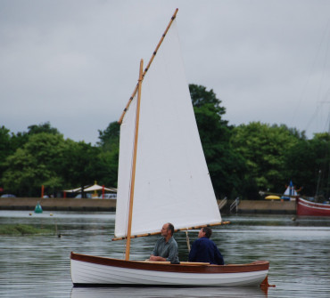 Iain Oughtred Guillemot Sailing Dinghy under sail