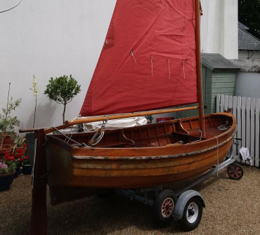 Clinker wooden sailing dinghy for sale