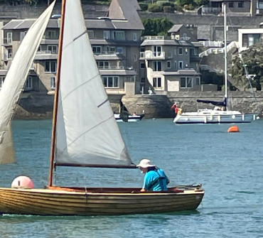 Clinker sailing dinghy for sale