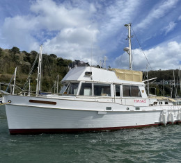 Wooden Grand Banks motor yacht for sale